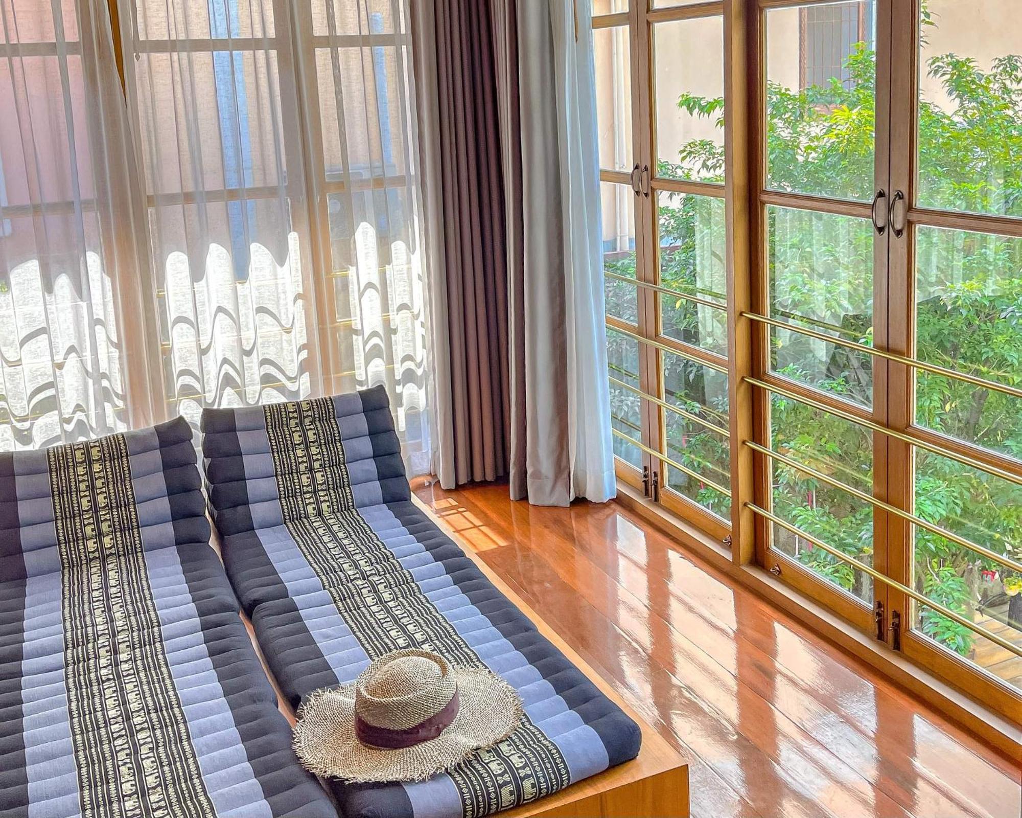 Vali Villa Bangkok Kültér fotó